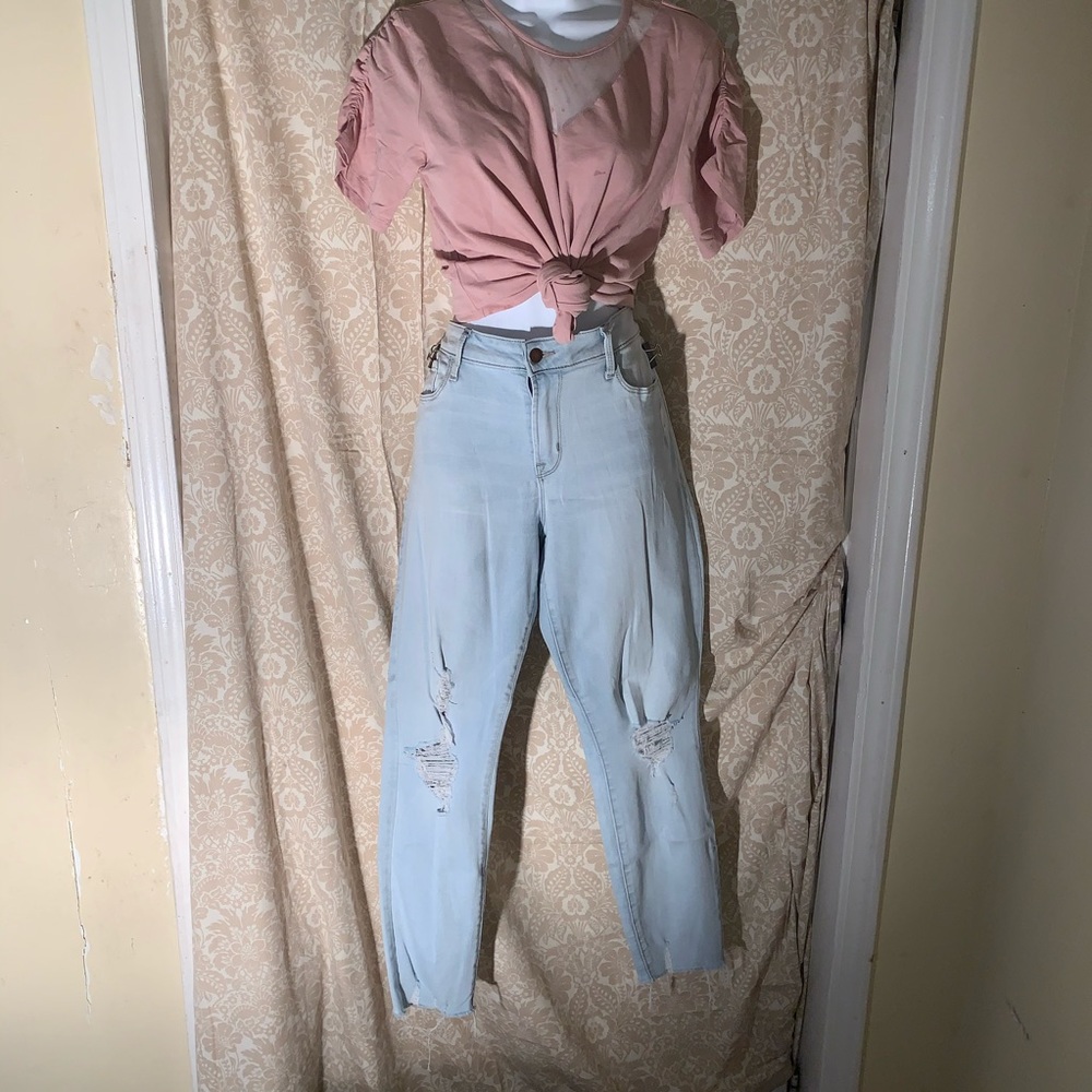 Women rockstar skinny jeans.